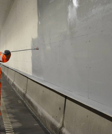 NACHTWERK IN DE MICHIEL DE RUIJTERTUNNEL e